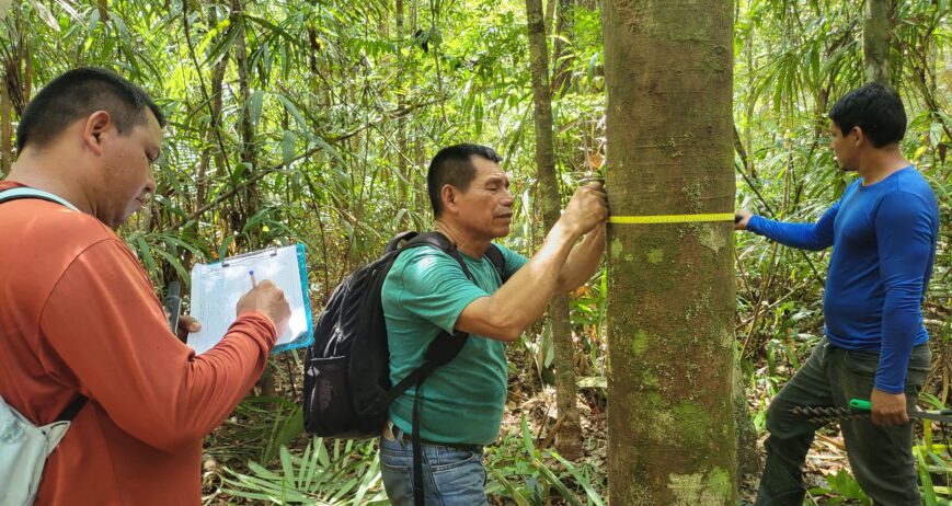 Conservação de recursos naturais fundamentais para o clima e comunidades locais.