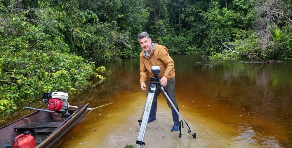 Mapeamento técnico das espécies e da estrutura da floresta preservada.